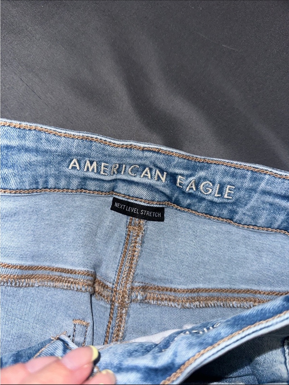 American Eagle Women's Light Blue Jean Shorts Size 4 Distressed / Ripped - Picture 5 of 5